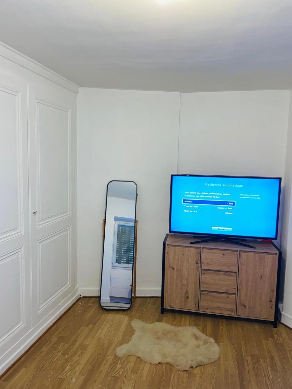 Residence Mh Lyon Rillieux-la-Pape Eksteriør billede