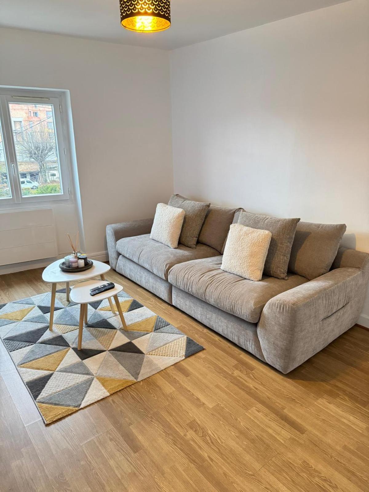 Residence Mh Lyon Rillieux-la-Pape Eksteriør billede