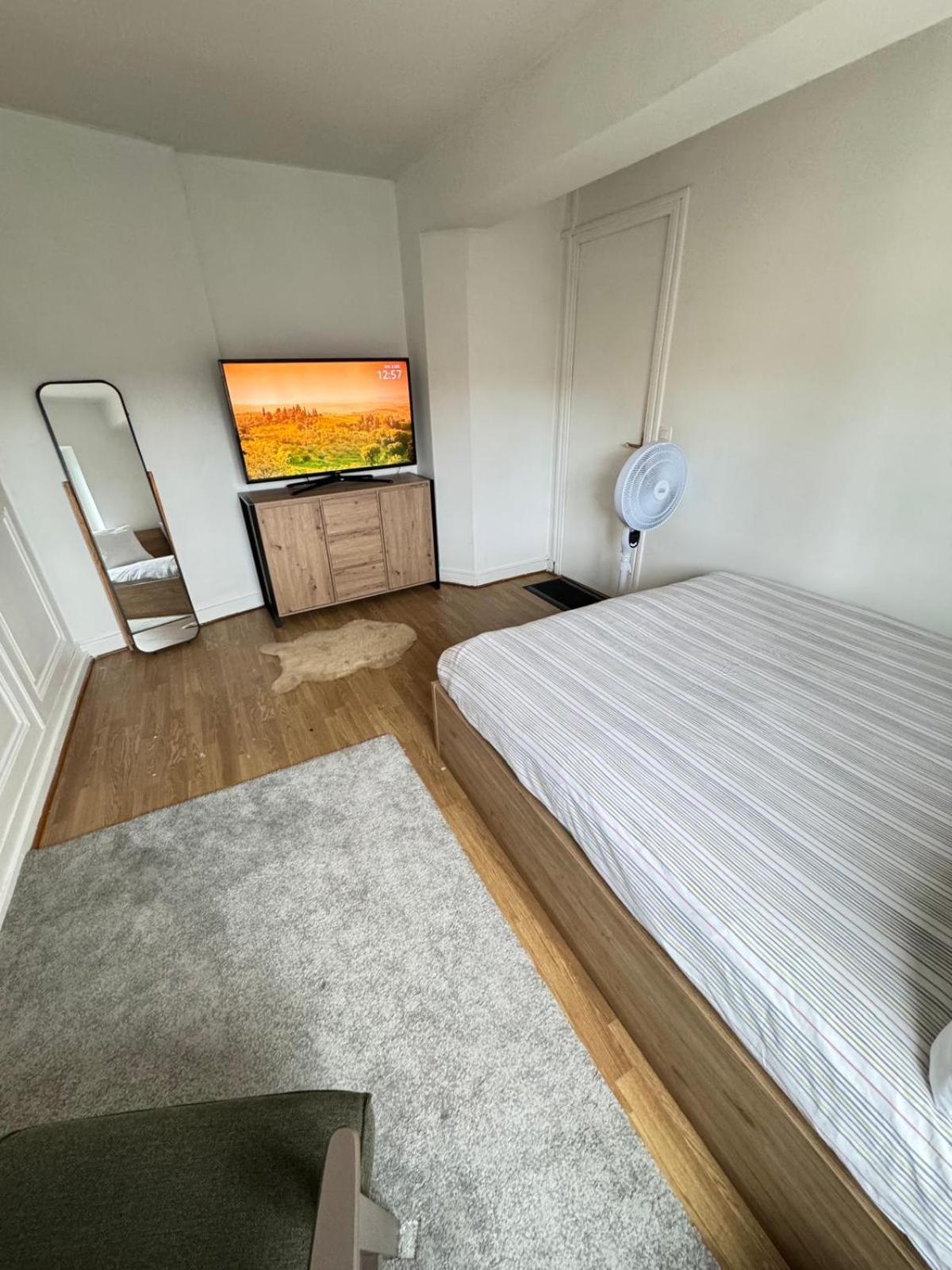 Residence Mh Lyon Rillieux-la-Pape Eksteriør billede